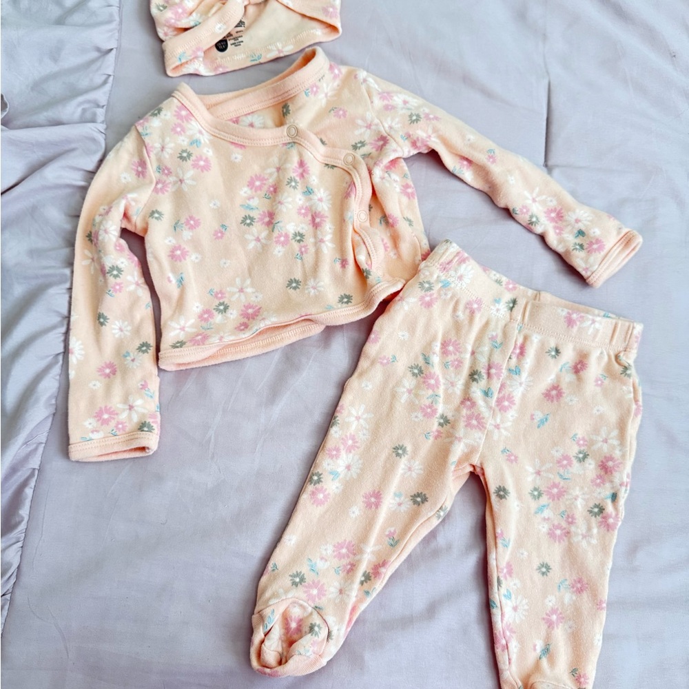 First Impressions Peach Floral Long-Sleeve Pajama Set with Hat